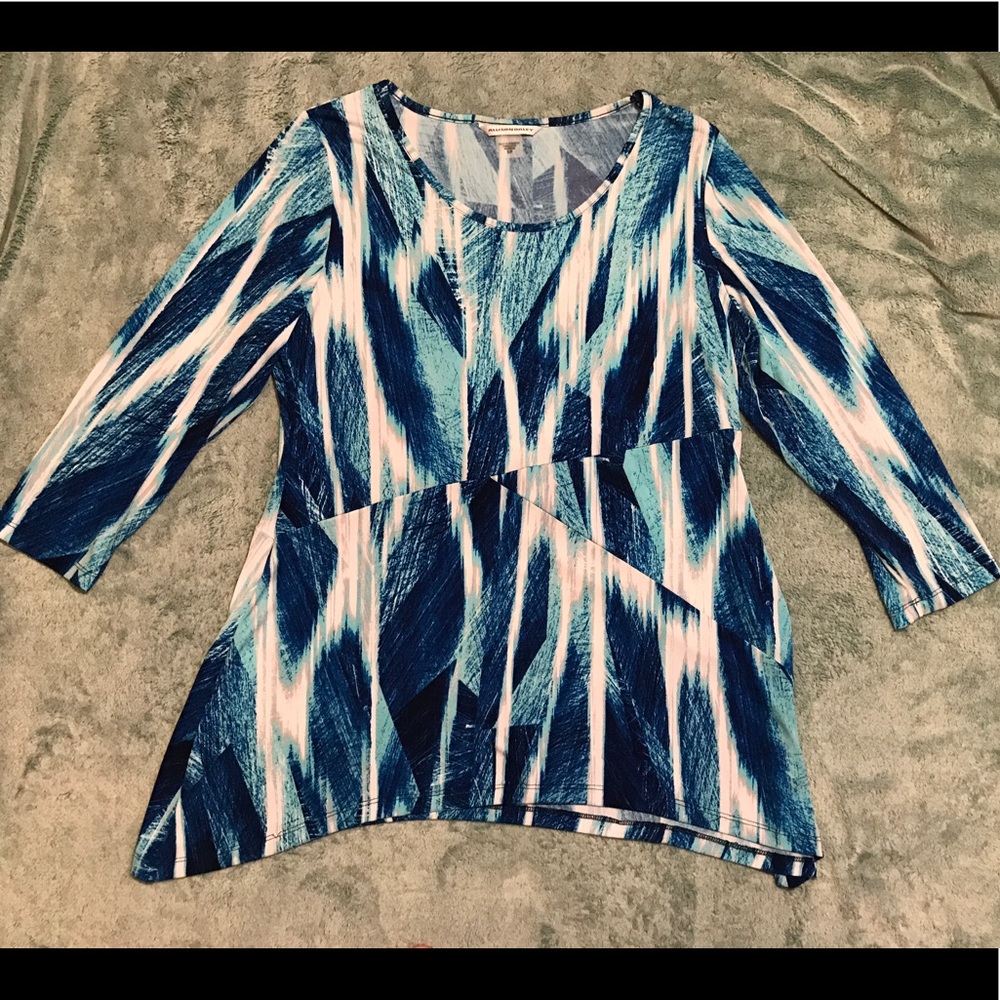 Abstract Print Tunic - Picture 3 of 7